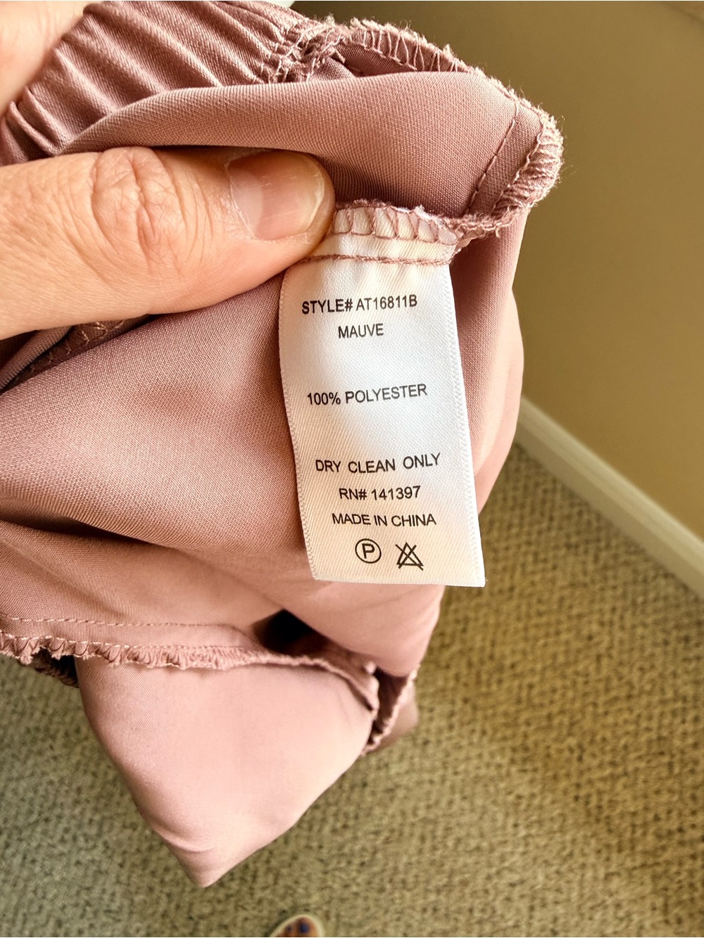 ASTR The Label Mauve Satin Blouse | Medium - Picture 5 of 7